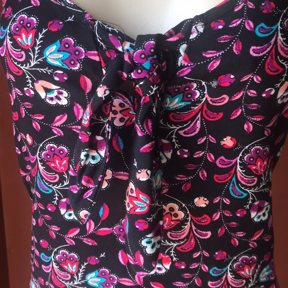Dress - Picture 3 of 9